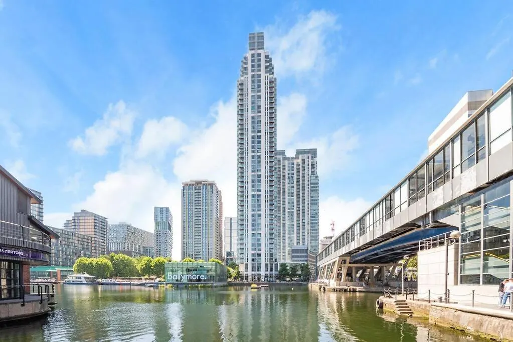 Skyview Waterside City Luxury Apartment London United Kingdom